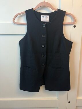 Old Navy Black Sleeveless Button-Front Vest